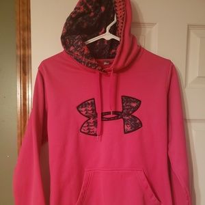 XSM Under Armour hoodie